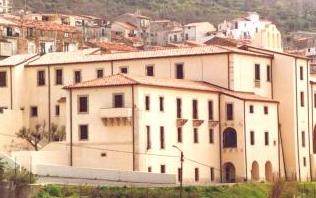 L'edificio conventuale di Paola