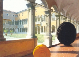 Il chiostro del monastero agostiniano di Ravenna