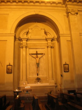 Altare laterale a cornu epistulae 