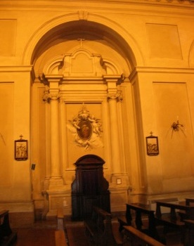 Altare laterale a cornu epistulae