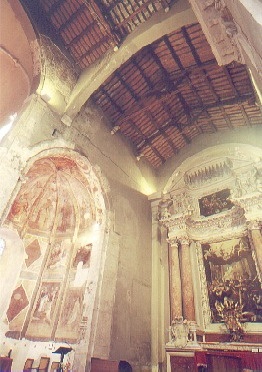 Transetto: altare Clarelli 