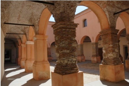 Chiostro del monastero di sant'Agostino a Forza d'Agrò