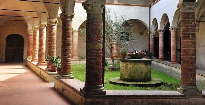 Chiostro del convento agostiniano di Certaldo