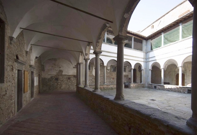 Il chiostro interno del monastero