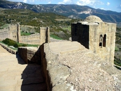 Il castello di Loarre con la chiesa romanica