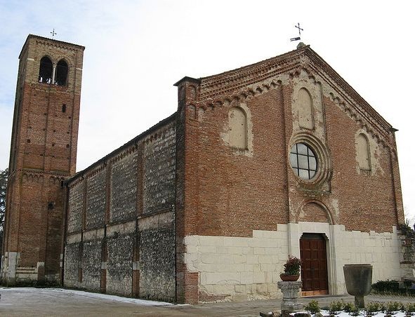 Agostino vescovo tra Cristo e la Vergine in una pala d'altare a Cagliari