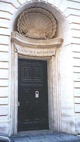 Immagine della porta di accesso alla Biblioteca Angelica