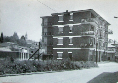 1950: i primi passisulla strada a risciul a Cassago