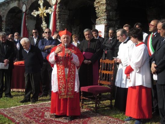 Il cardinale spiega l'importanza di sant'Agostino per Cassago e per la Chiesa